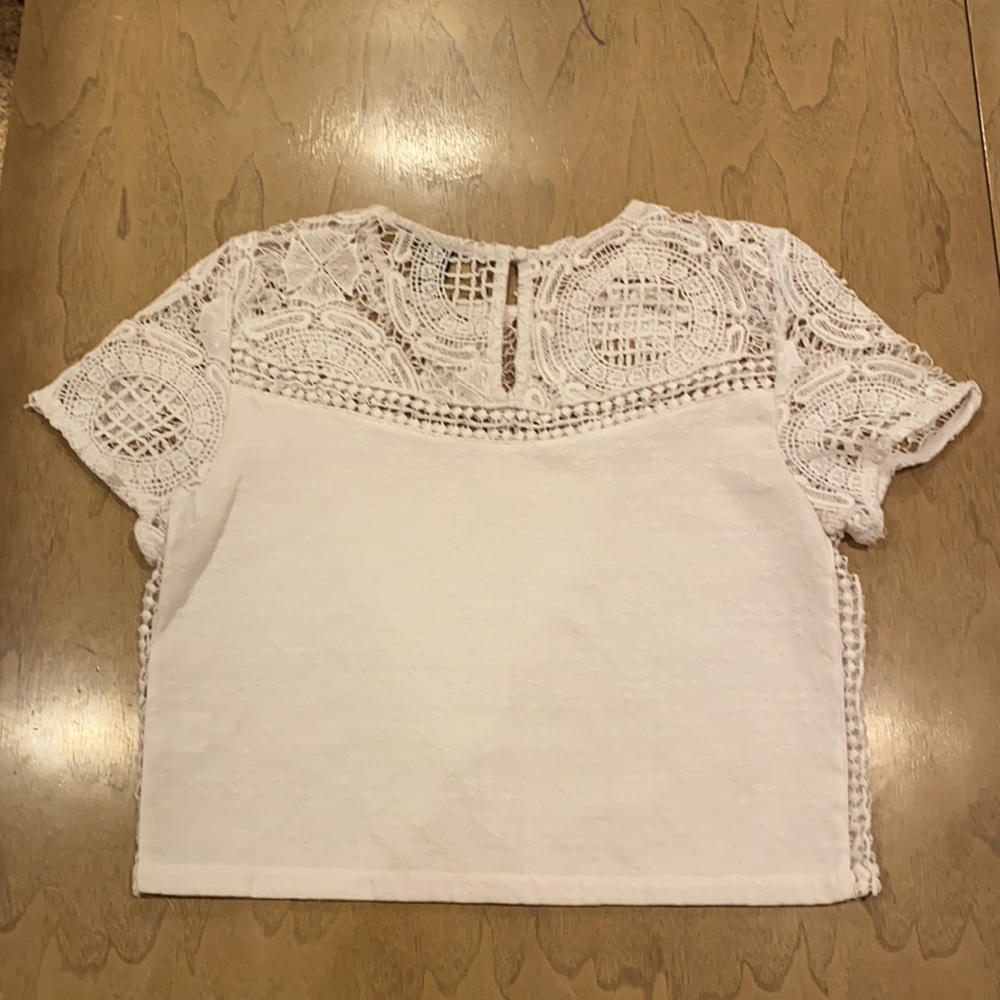 Forever 21 Lace Cropped Top - Picture 3 of 5